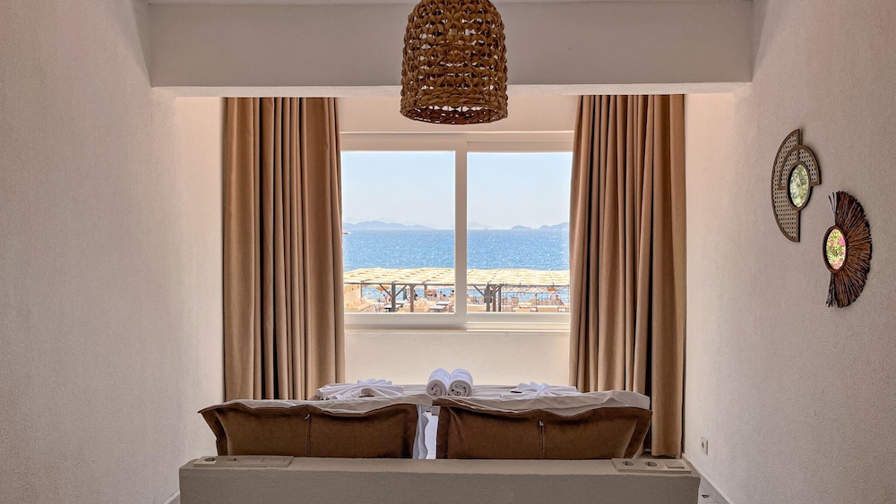 Thanos Hotel 29/50