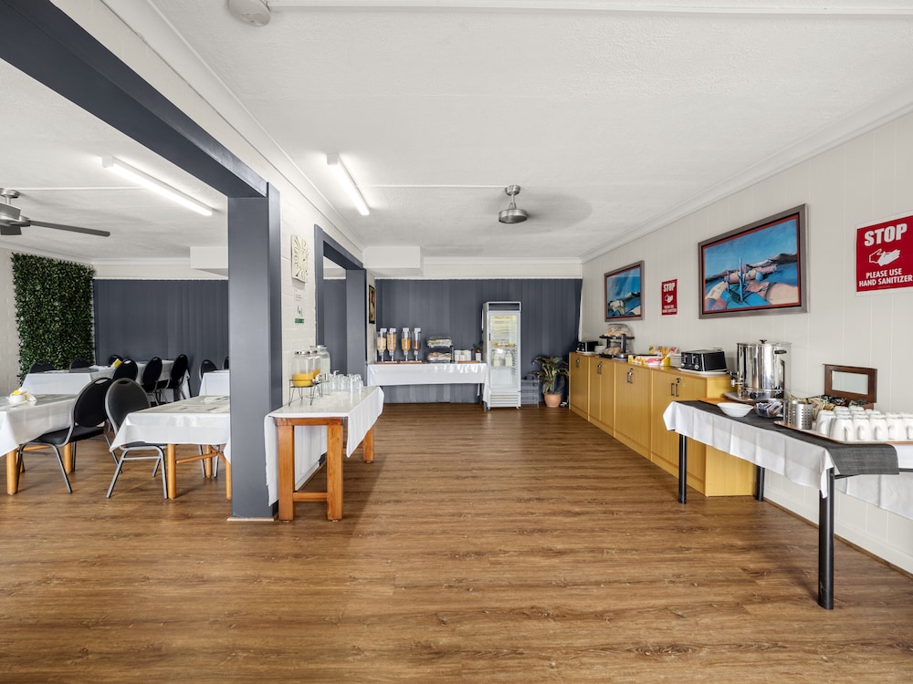 Kennedy Drive Airport Motel 29/44
