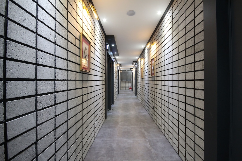 Brown Dot Hotel Jinhae 31/50