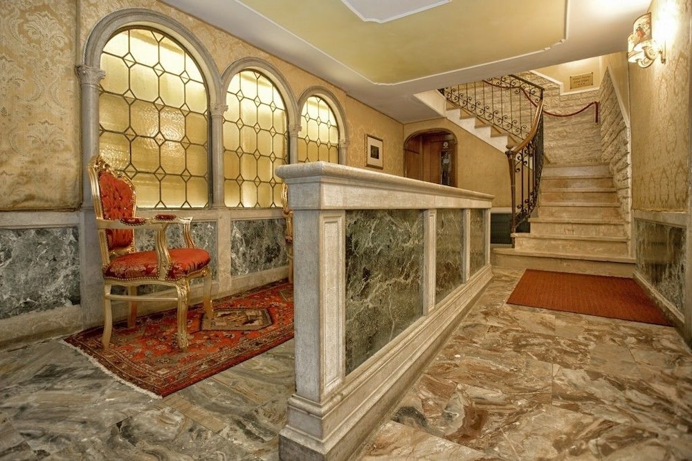 HOTEL NOEMI 3/45