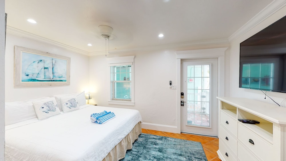 Tropic Isle Beach Resort 26/68