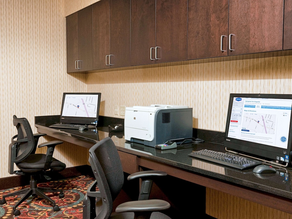 Hampton Inn Augusta 28/29