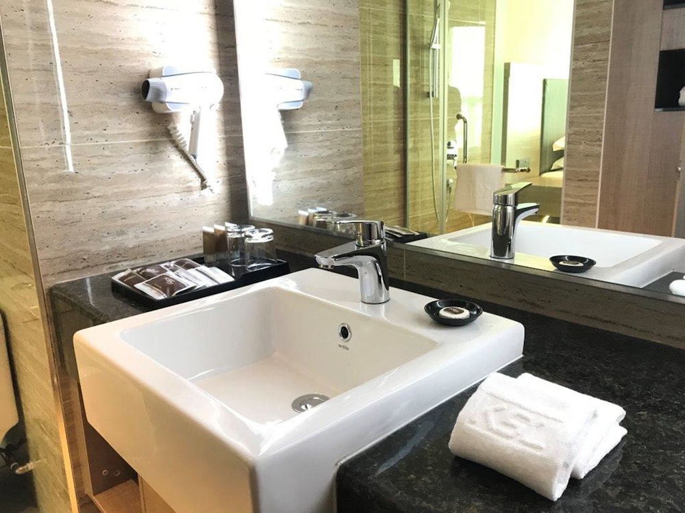 Ksl Hot Spring Resort 50/60