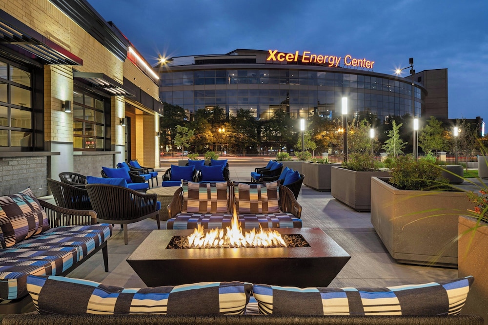 Courtyard by Marriott St. Paul Downtown 21/50