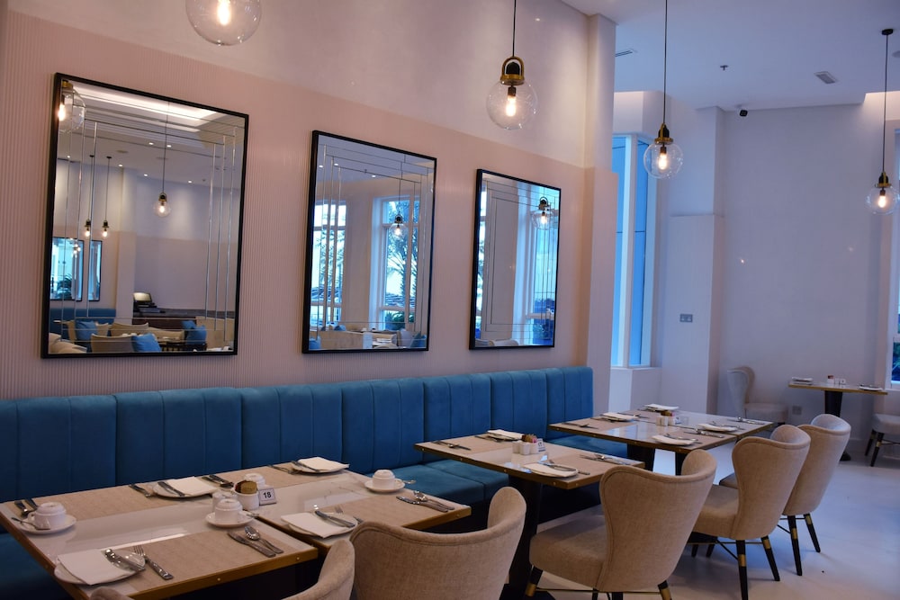 restaurant-cafeteria