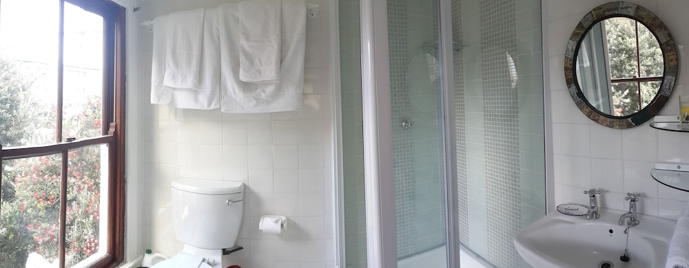 Bella Ev Guest House 26/50