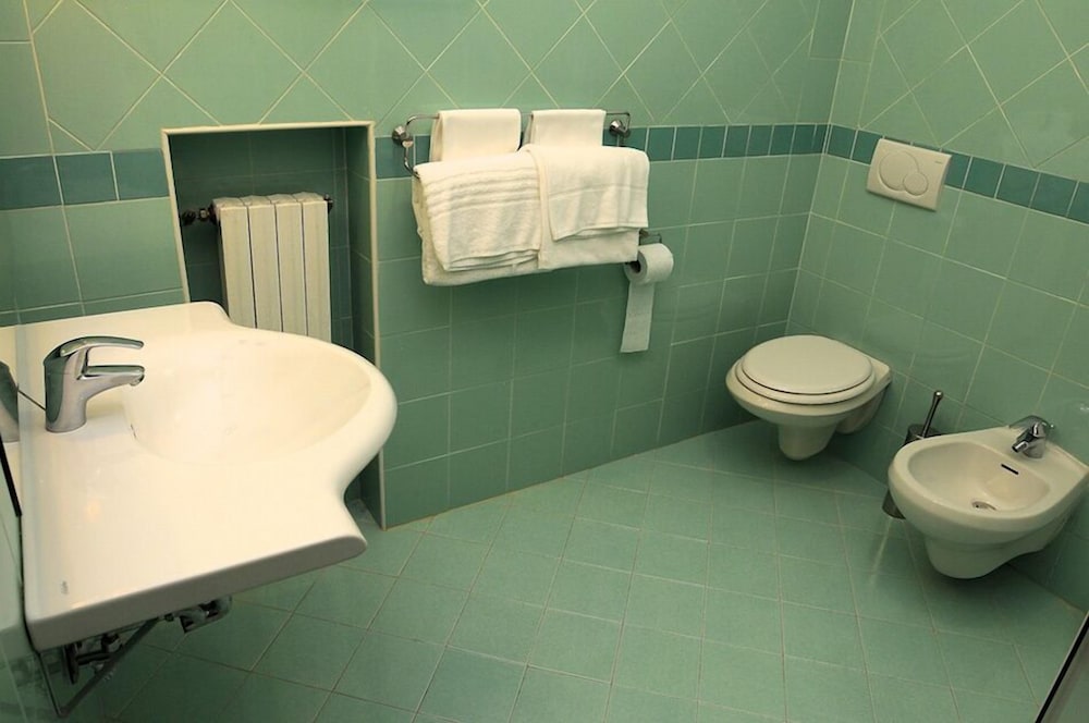 Hotel Albergo Italia 31/33