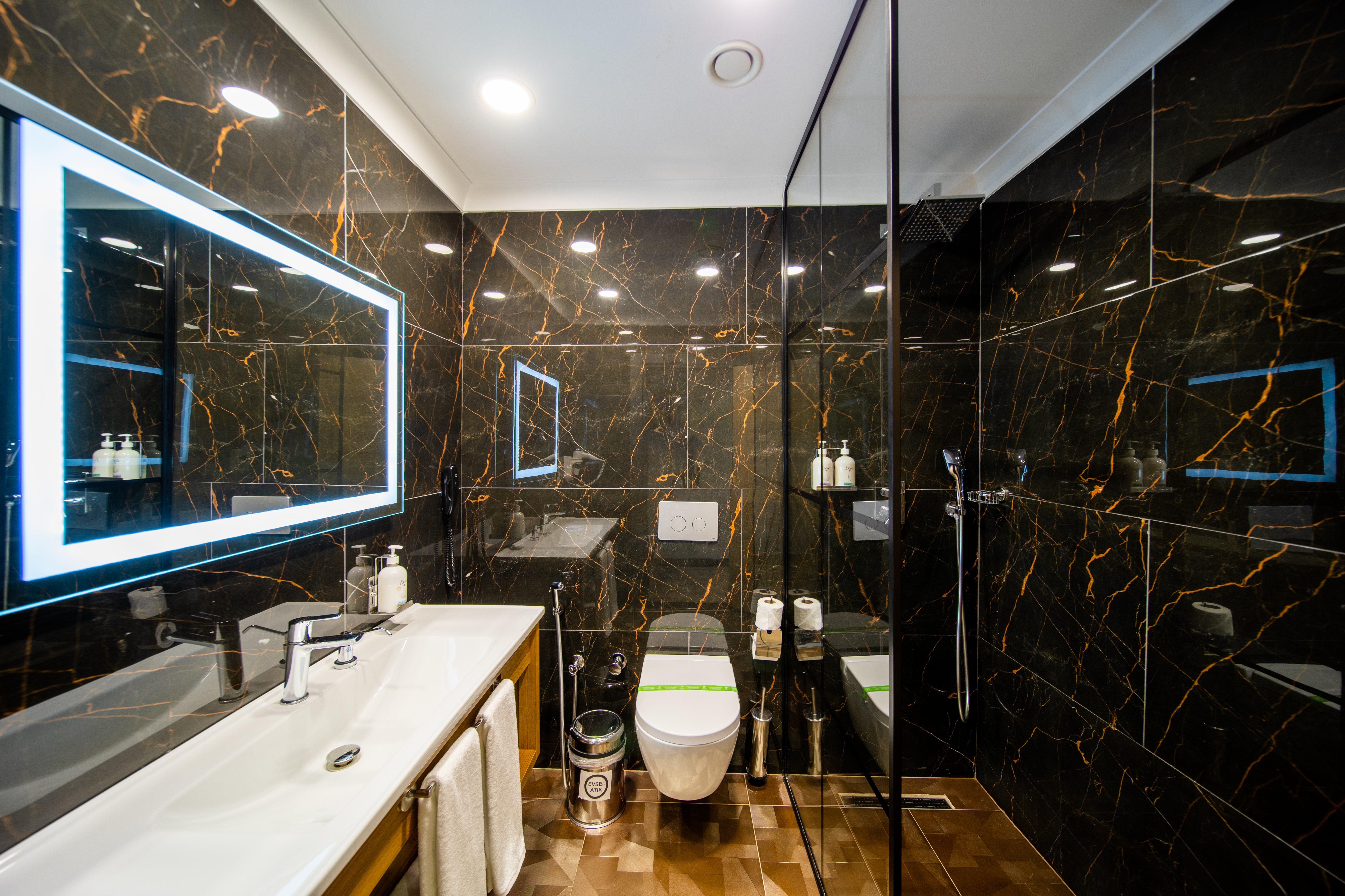 Bathroom at Holiday Inn Trabzon-East by IHG, YOMRA