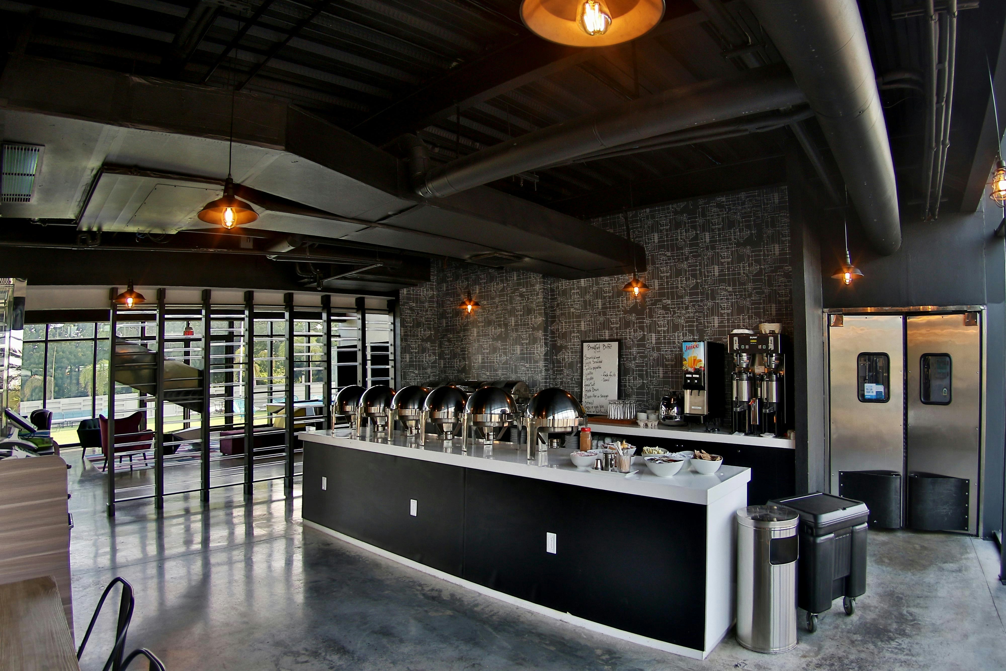 Aloft Ponce 7/50