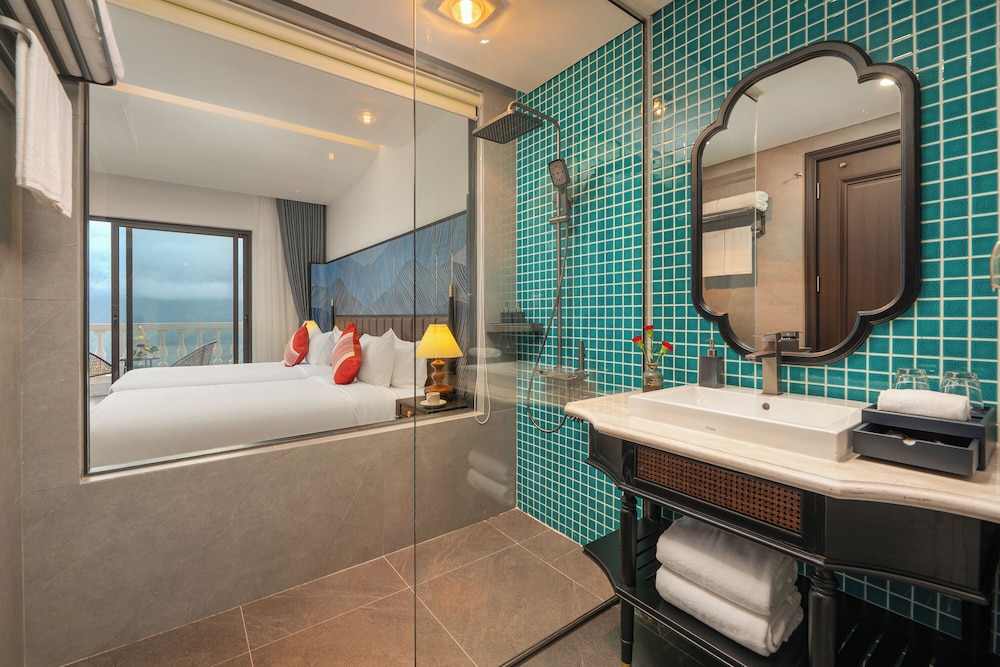 DeLaMont Sapa Hotel - Hill Serenity Retreat 48/50