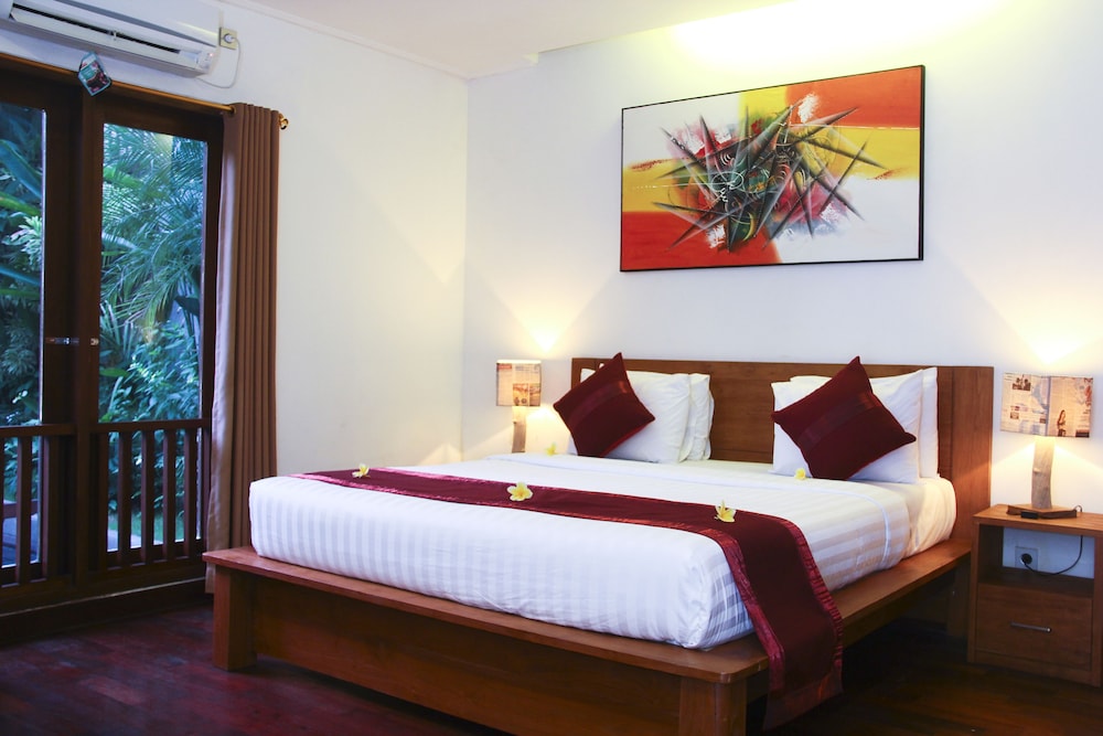Delu Villas And Suites Seminyak 6/48