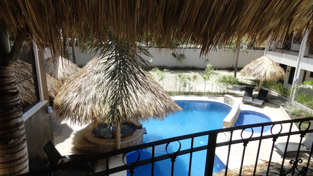 Hotel Colono Beach 9/73