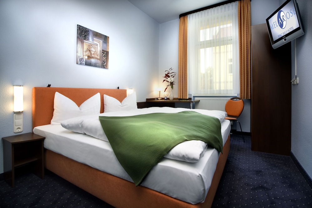 Melarose Feng Shui Hotel 17/64