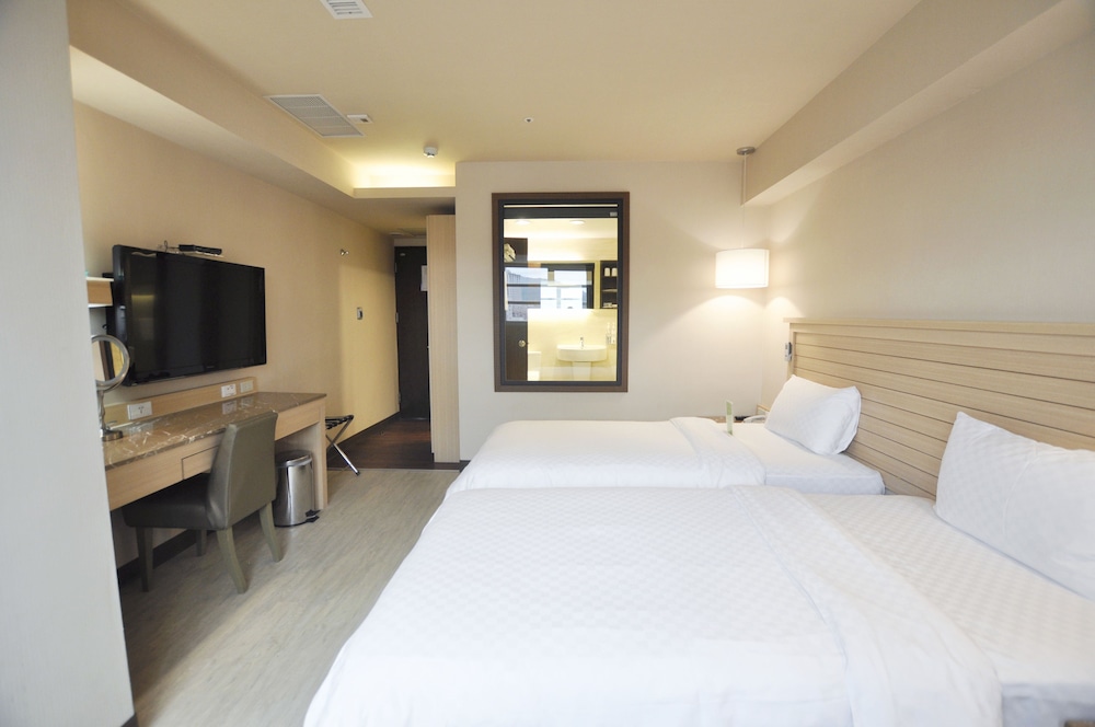 Kindness Hotel Liouhe Night Market Qixian 11/50