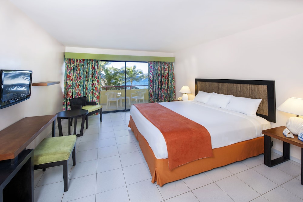 Casa Marina Sosua, Trademark by Wyndham All Inclusive 16/48