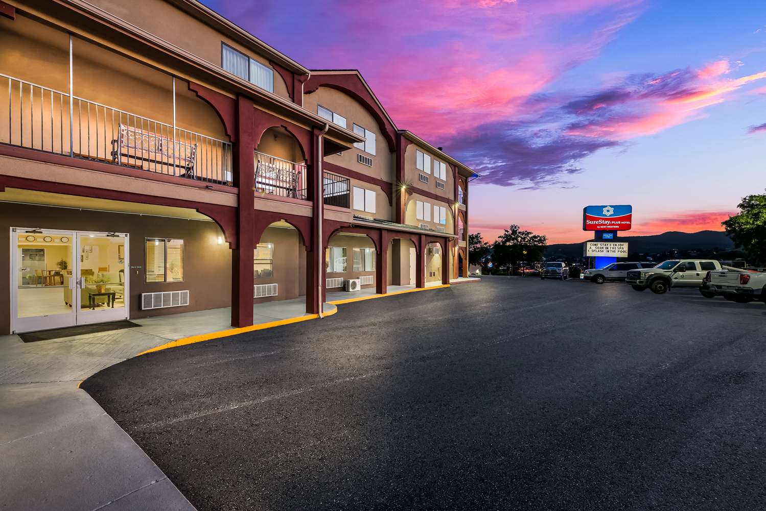SureStay Plus Hotel by Best Western Silver City 25/27