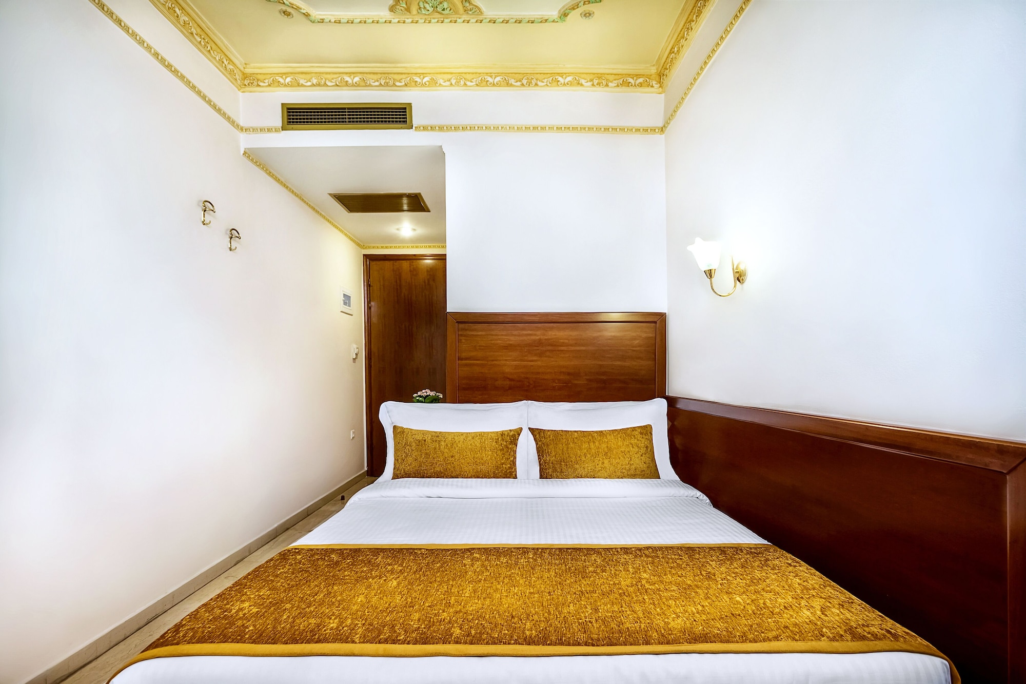 Economy, Single, Single Bed, Back Side