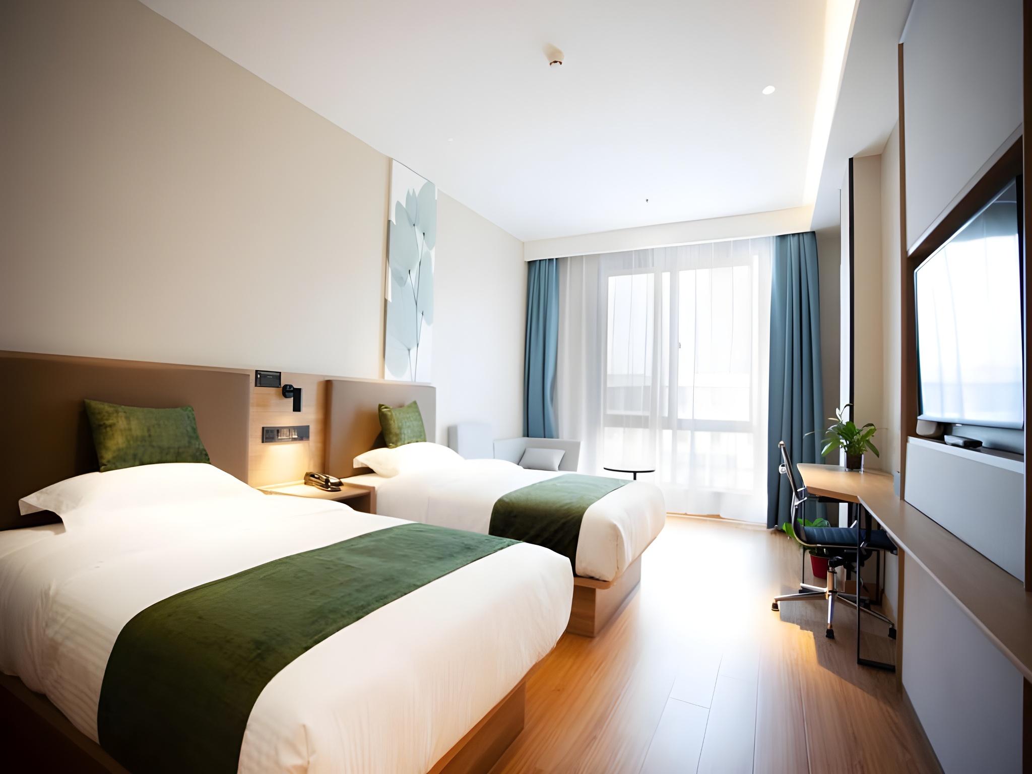 BUSINESS, TWIN BEDS