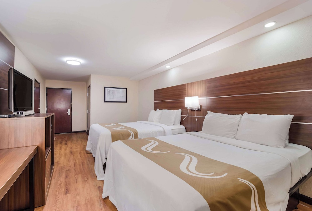 ROOM, 2 QUEEN BEDS, ACCESSIBLE