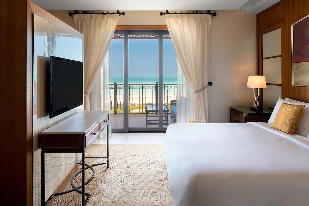 The St. Regis Saadiyat Island Resort Abu Dhabi 20/81