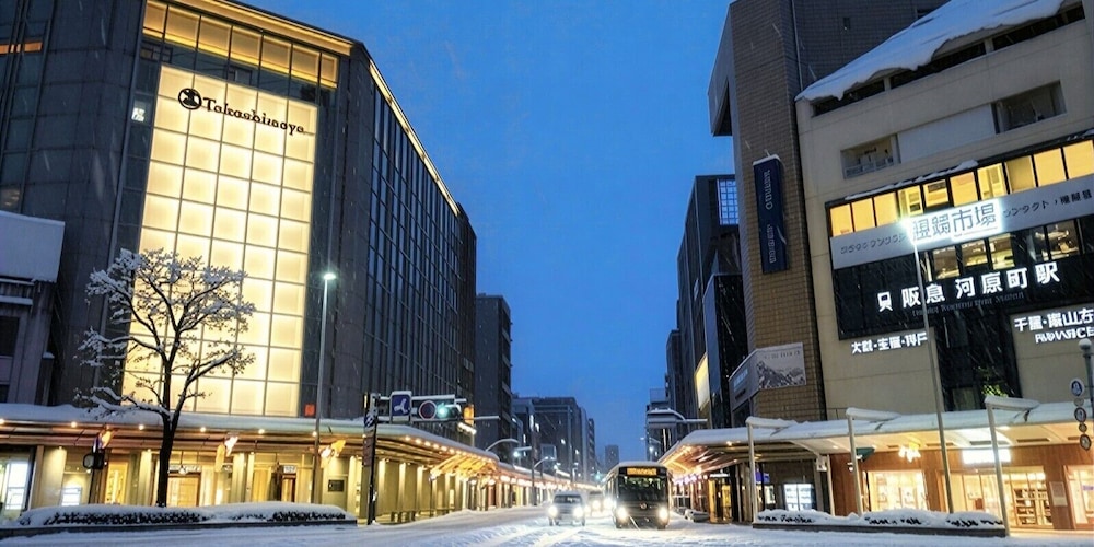 Gion Crystal Hotel 10/35