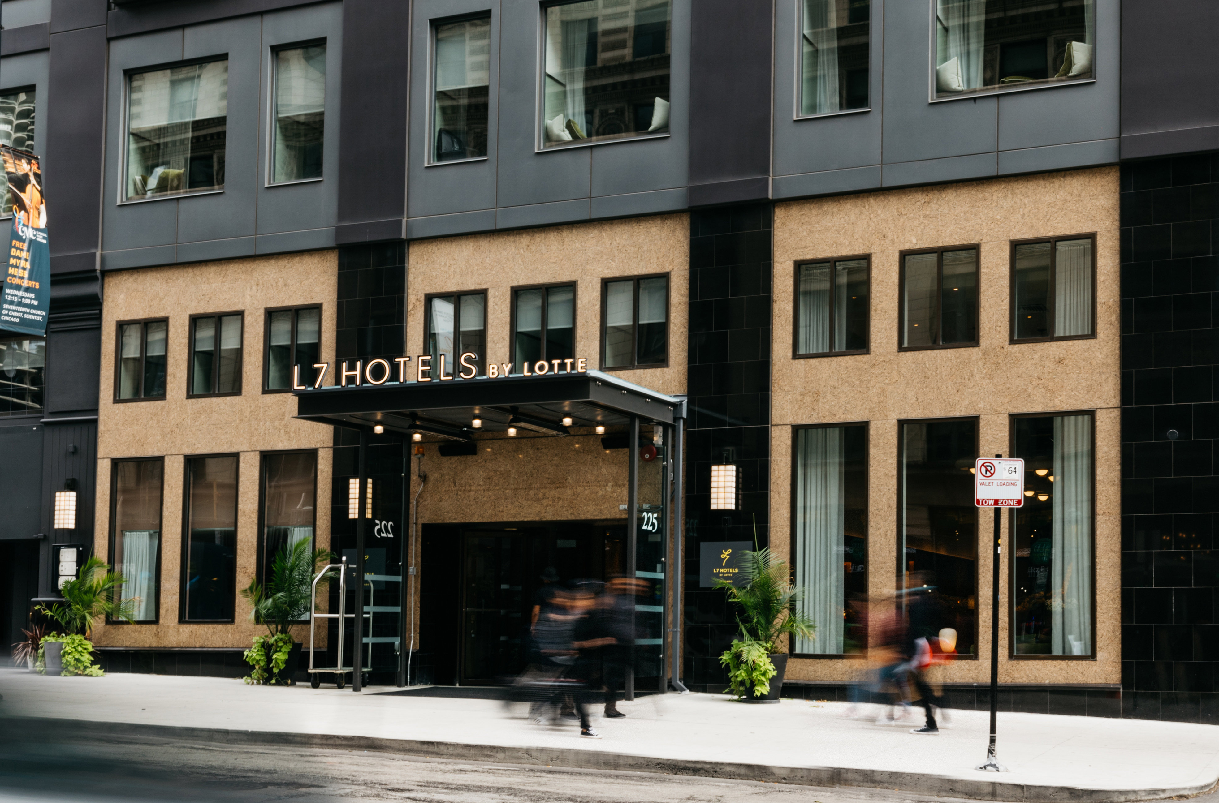 L7 Chicago by LOTTE 5/50