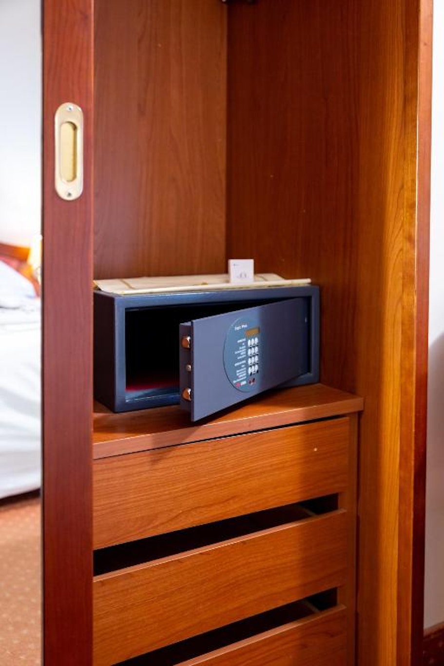 Massimo Plaza Hotel 2/47