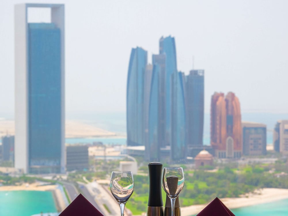 Rixos Marina Abu Dhabi 44/48