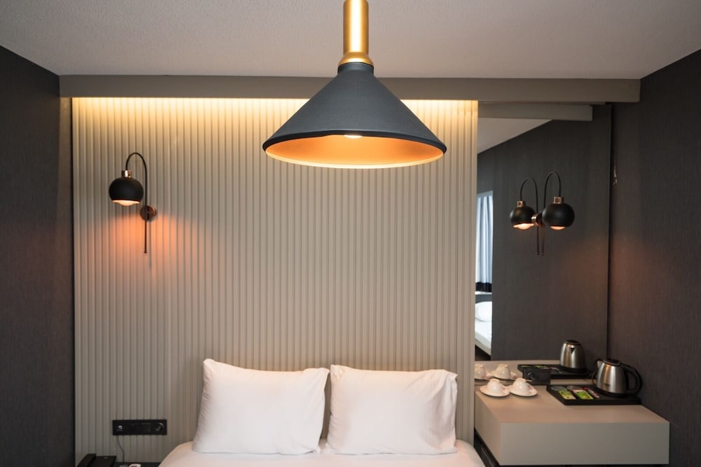 Basel Hotel 26/50
