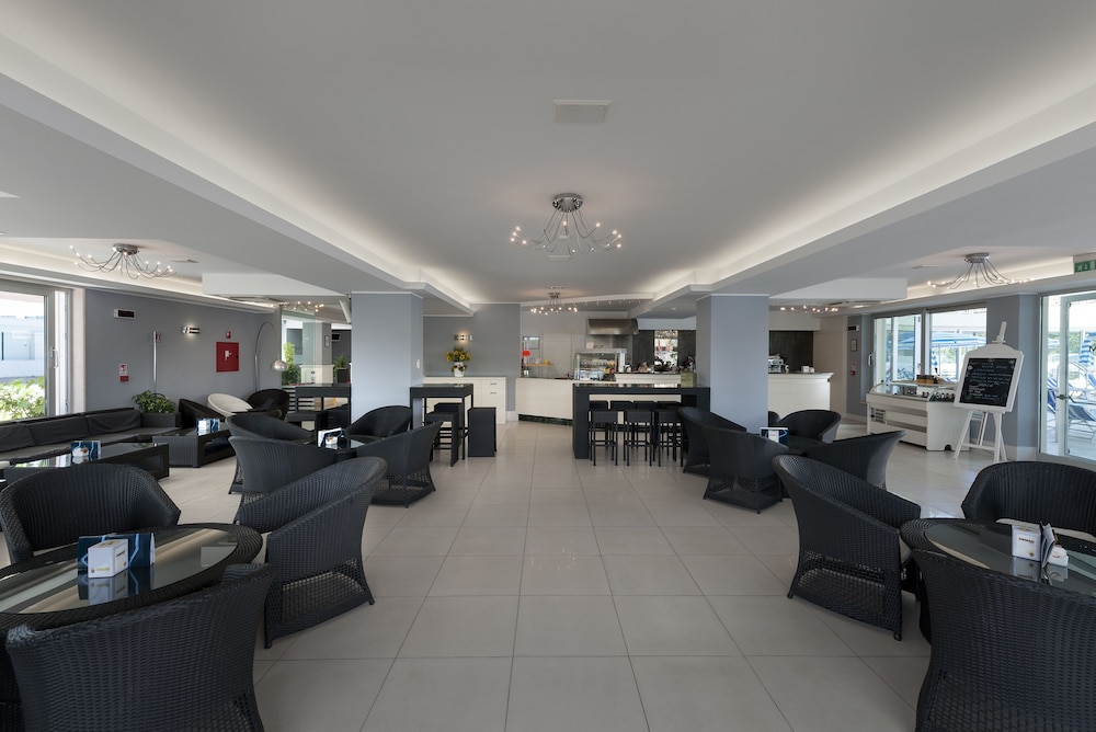 Hotel Miami 35/44