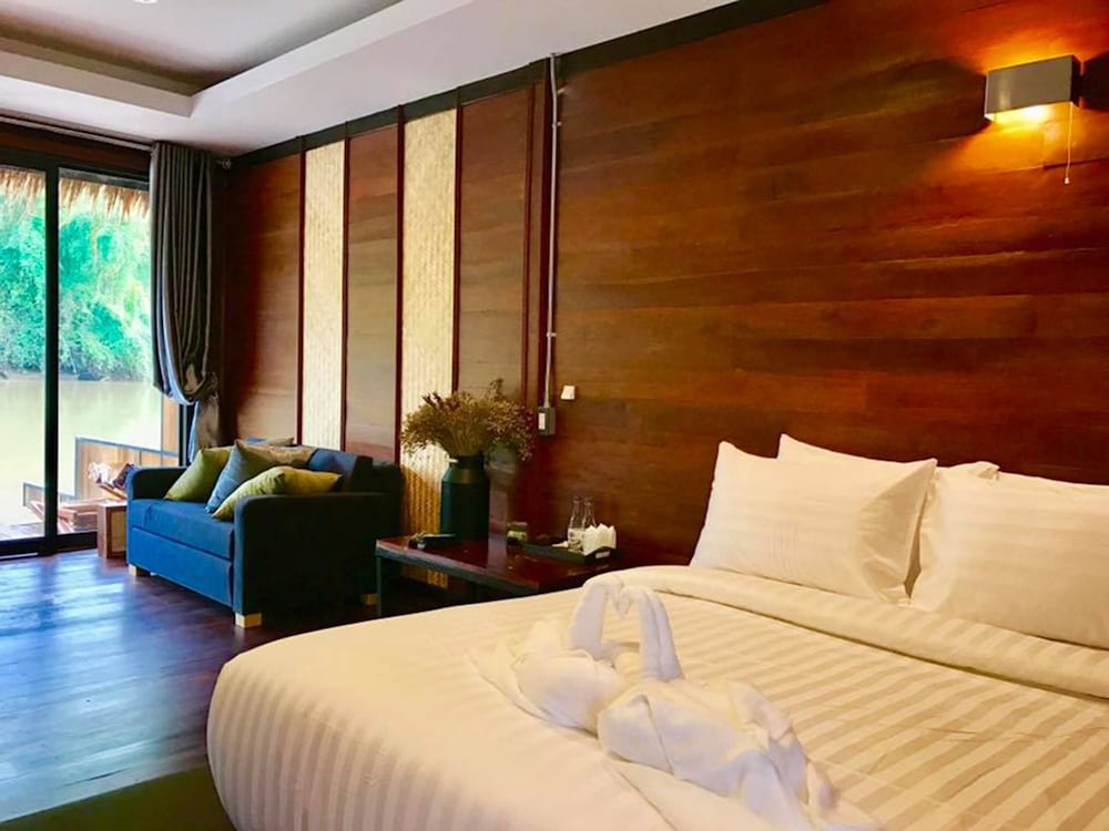 The River Life Resort 16/67