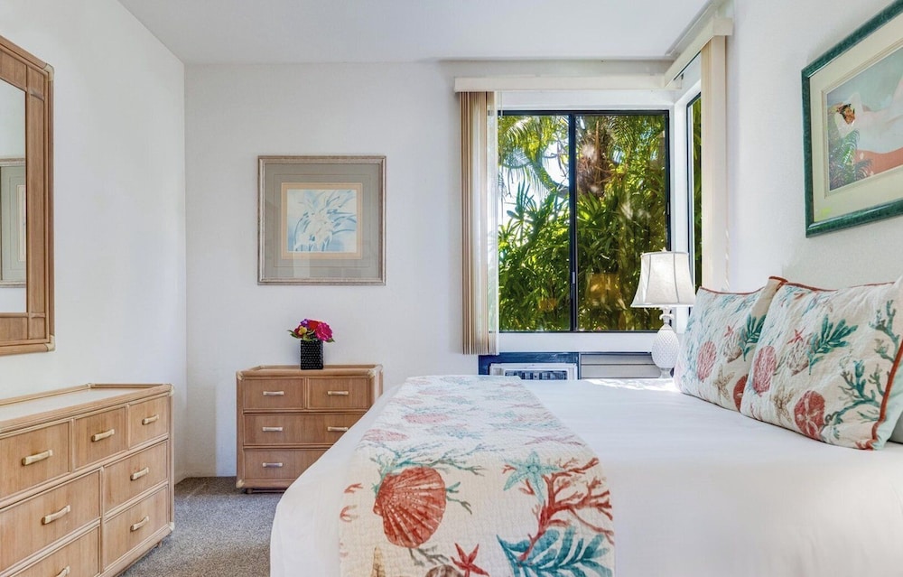 1 Bedroom, Condo, King Bed, Golf Course View