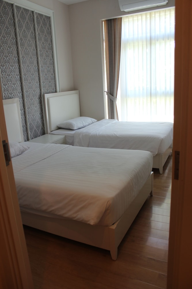 Harmony Resort Hotel 16/50