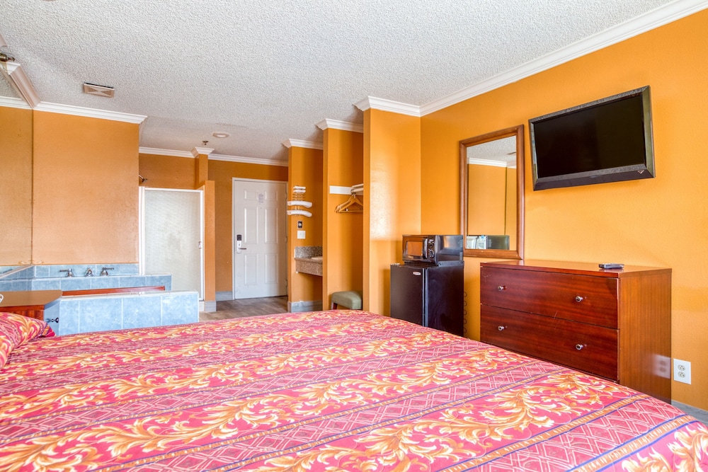 Heritage Inn And Suites 42/58