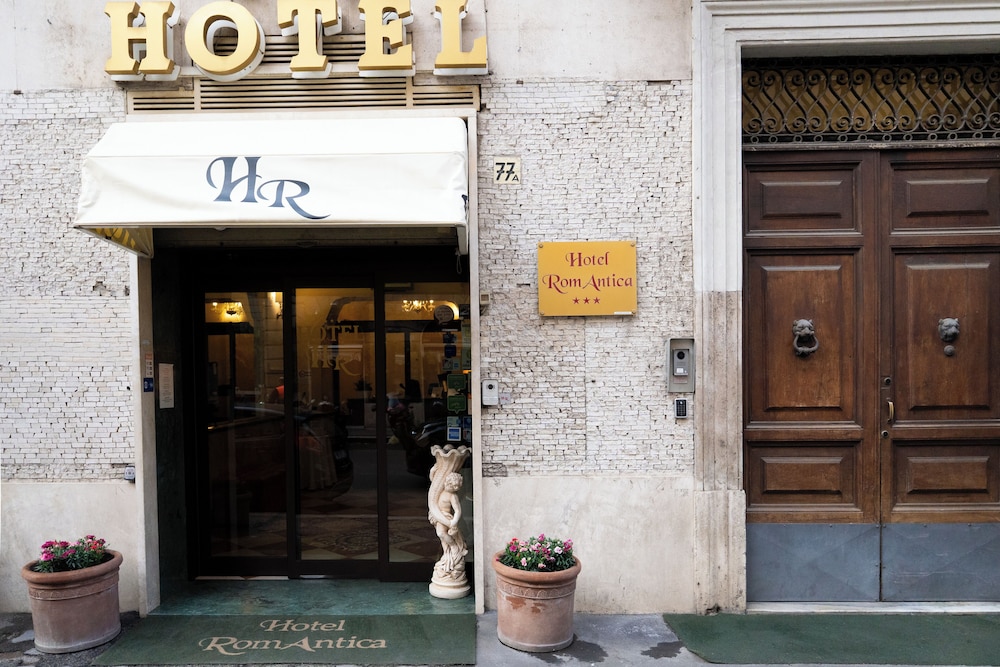 Hotel Romantica 4/60