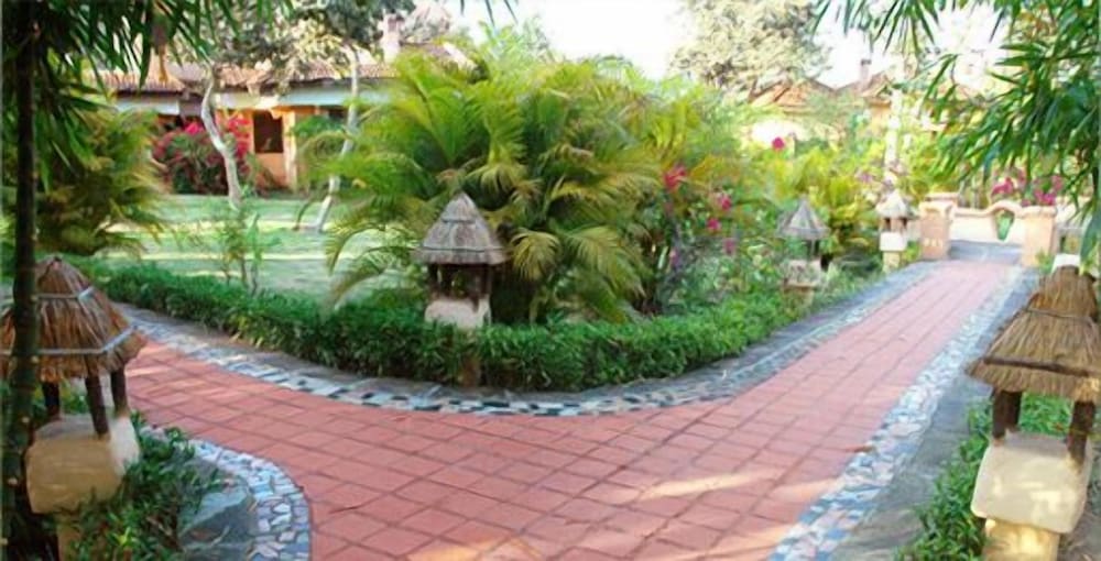 TULI TIGER RESORT 25/26