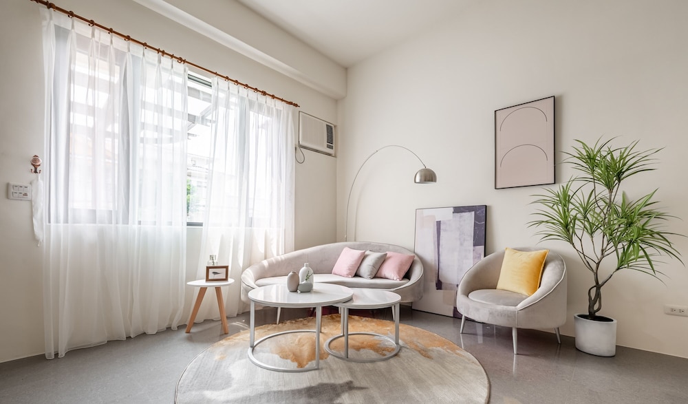 Feng Lin Guest House 25/50