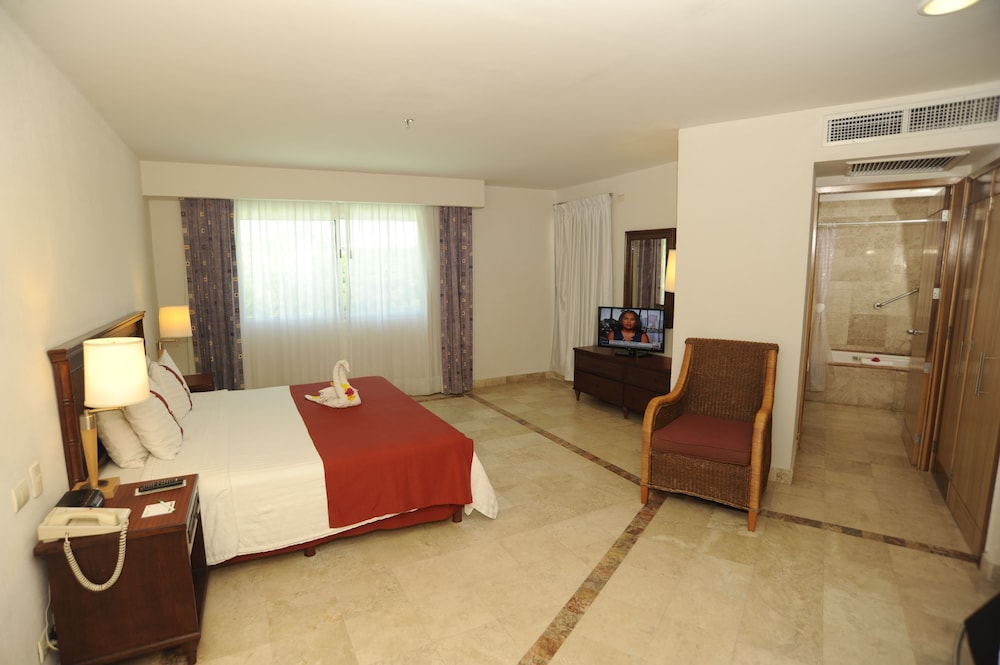 Gamma Plaza Ixtapa 32/56