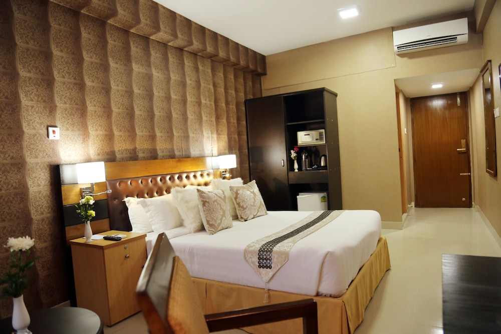 Civic Inn Uttara 17/47