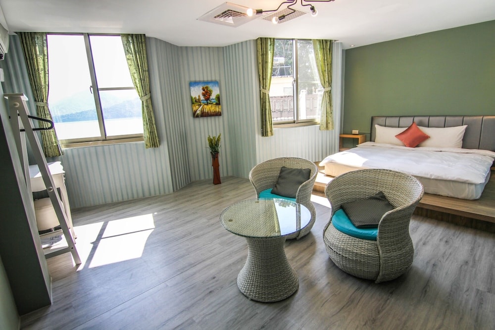 Sun Moon Lake Loft Inn 34/57