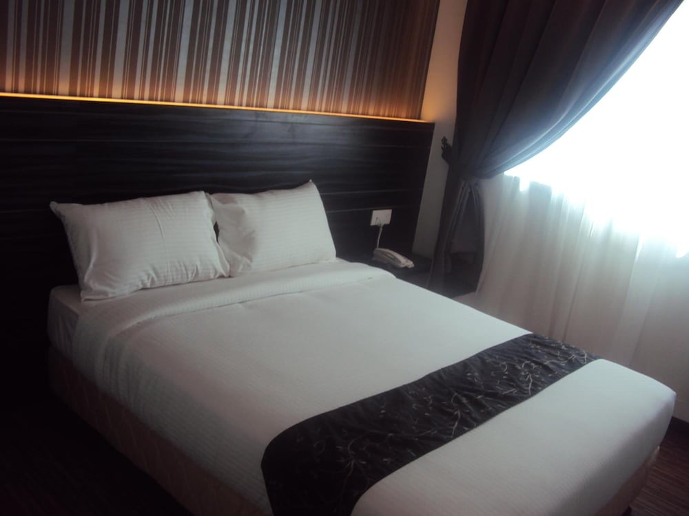 Signature Hotel 26/39