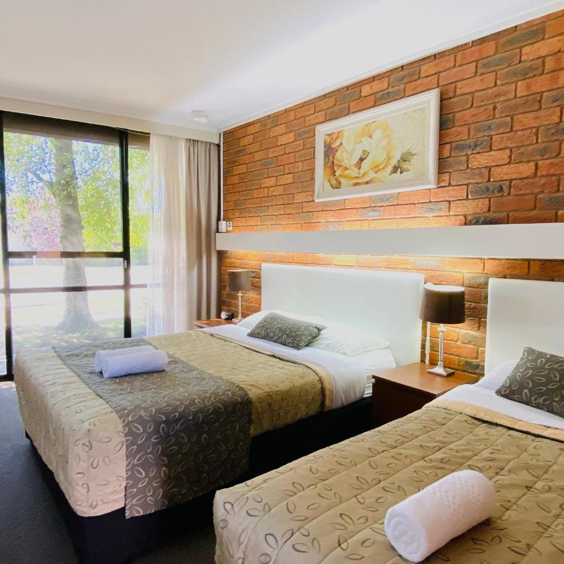 Connells Motel & Serviced Apartments 14/48