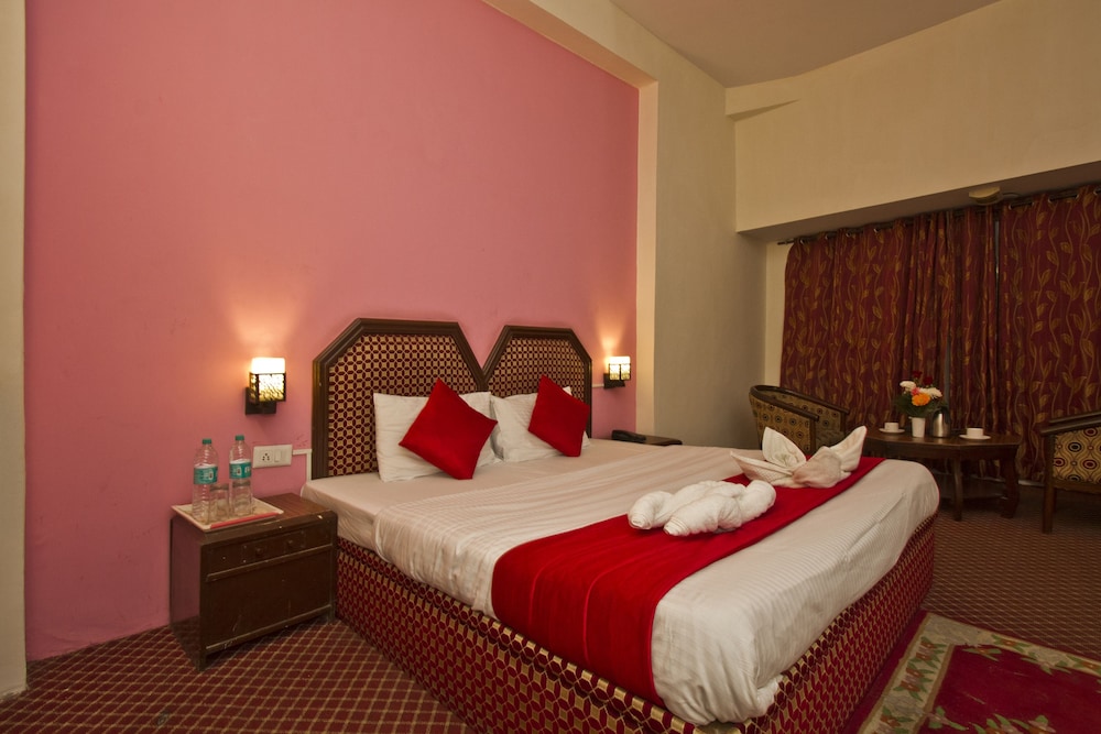 Hotel Sitara International 12/38