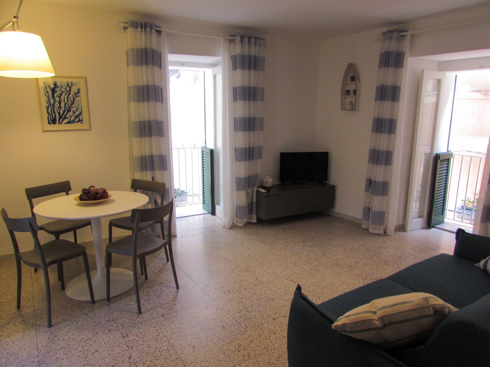 B And B Le Terrazze 27/47