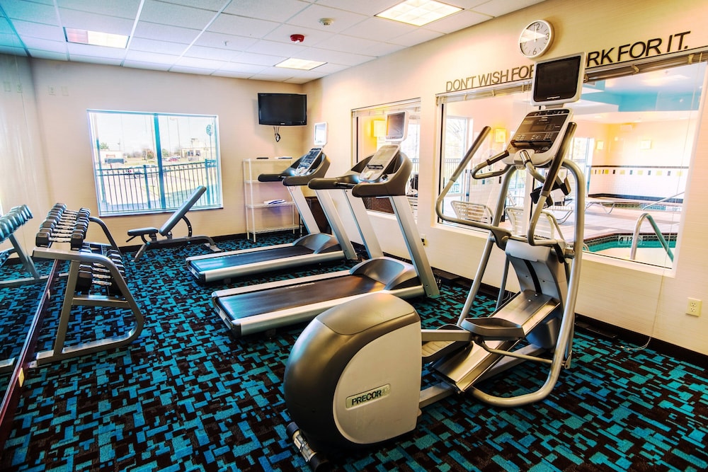 Fairfield Inn & Suites by Marriott Bartlesville 13/32