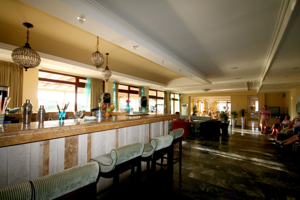 Viva Mare Hotel 44/63