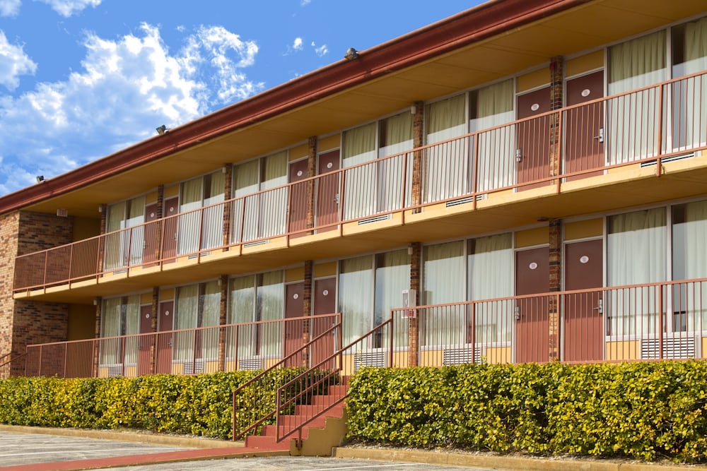 Red Lion Inn & Suites Branson — photo 2