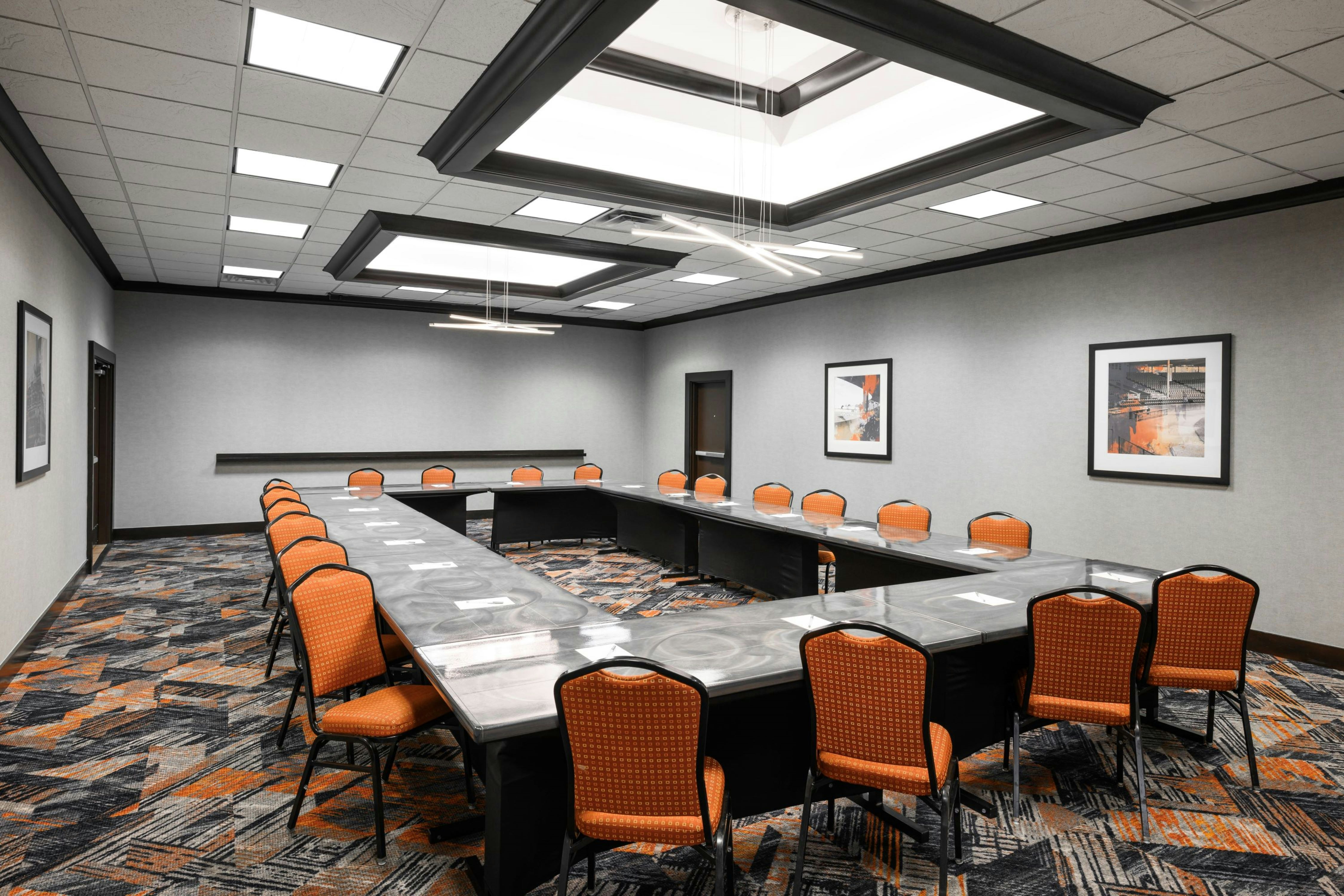 Hampton Inn Evansville Airport 57/70