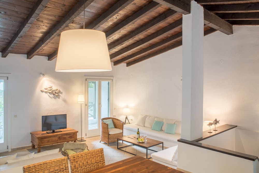 Skiathos Holidays Hotel 32/63