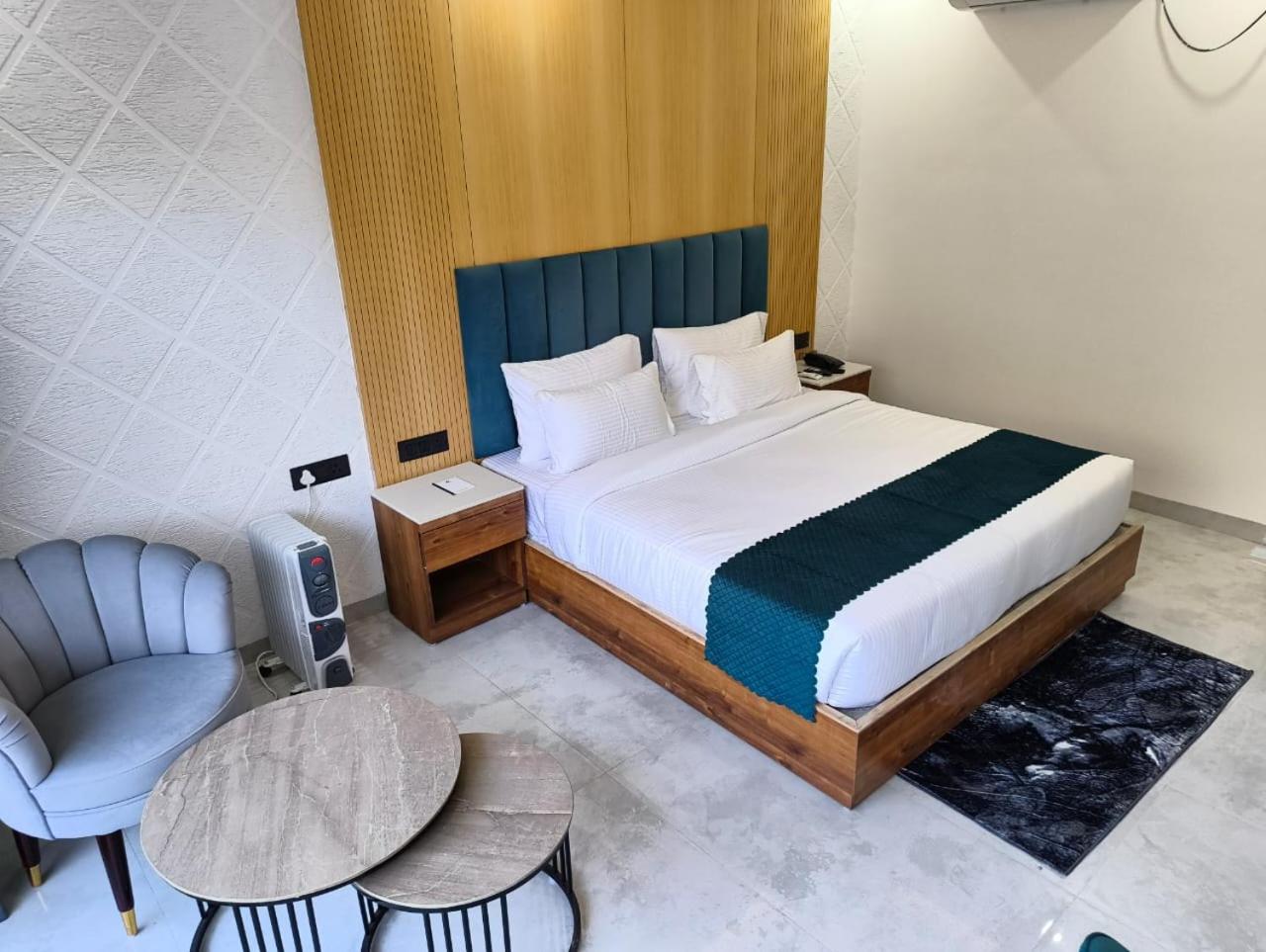 Amritara Chakra River Resort 20/54